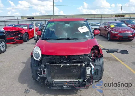 2014 Fiat 500L Easy из США, поврежденный, VIN ZFBCFABH9EZ015221